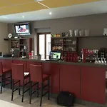 Du Marronnier Bed & Breakfast *