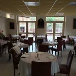 Du Marronnier Bed & Breakfast *